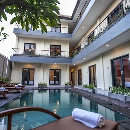 Zuk Hotel Legian  Exterior photo