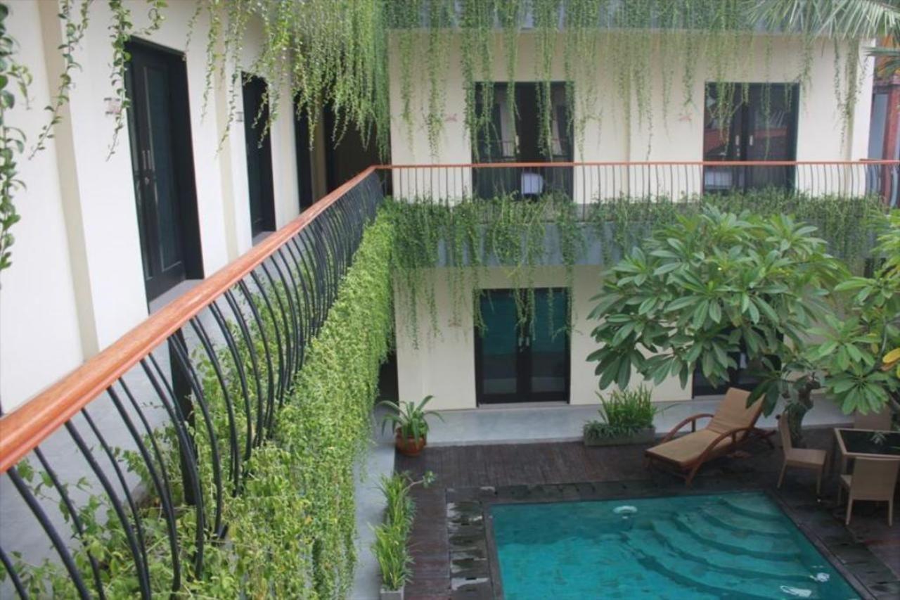 Zuk Hotel Legian  Exterior photo