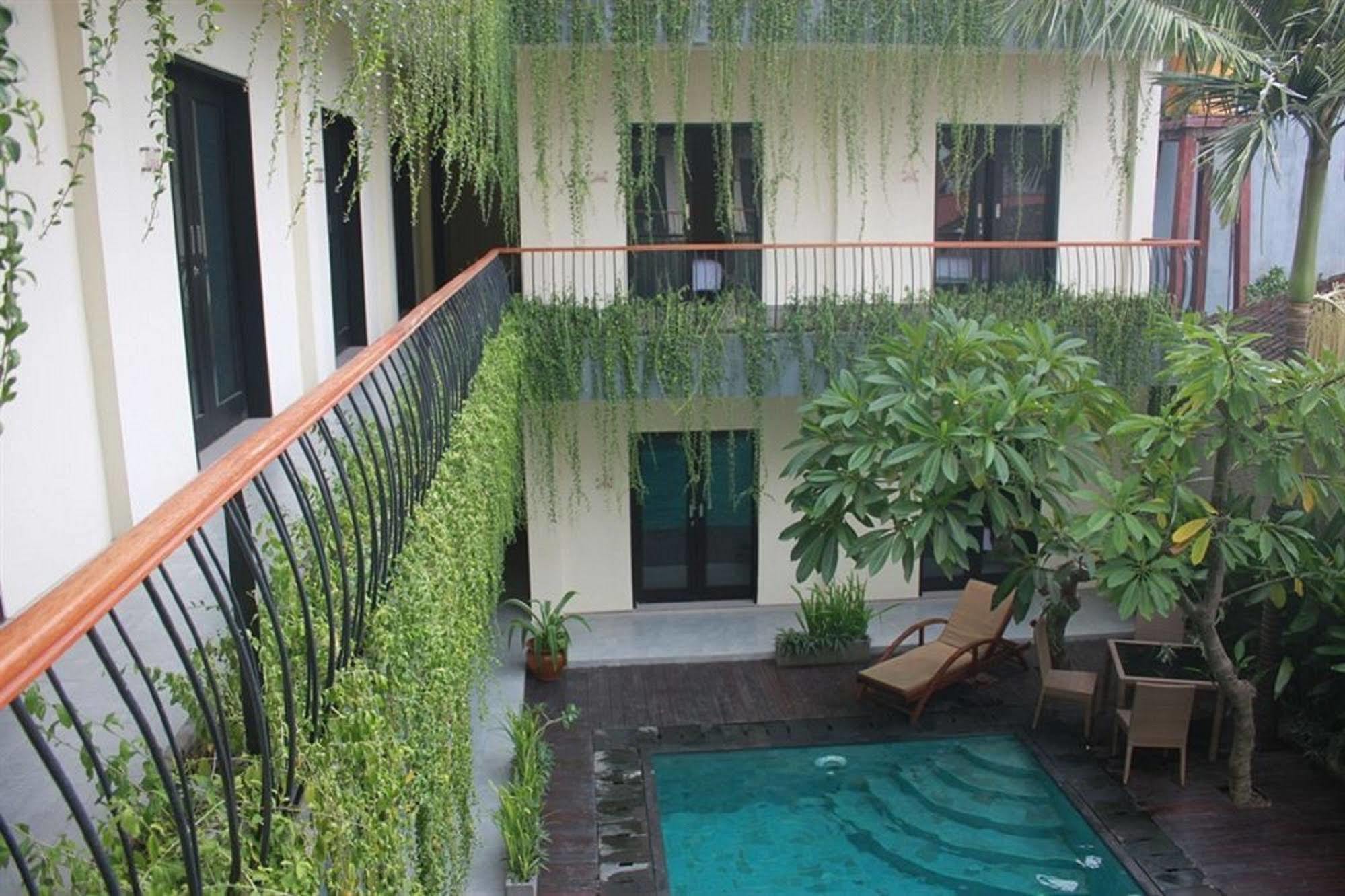 Zuk Hotel Legian  Exterior photo